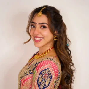 Jheel Mehta Childhood 