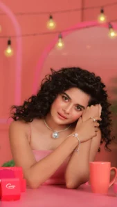 Mithila Palkar Parents
